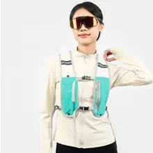 ווסט ריצה קל משקל עם כיסים, השתקפות ומקום לטלפון