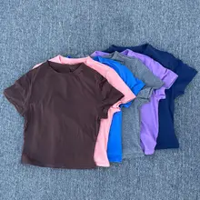 חולצת יוגה צמודה לנשים, מנדפת זיעה, קצרה - אימון