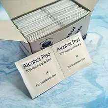 מגבוני אלכוהול לחיטוי - ניקוי מסכים ועדשות