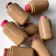 מייקאפ סומק, עמיד למים, לשפתיים ולחיים - מבית Brand