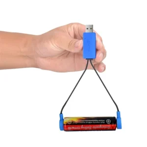 מטען USB אוניברסלי לסוללות AA AAA 18650- חירום מגנטי