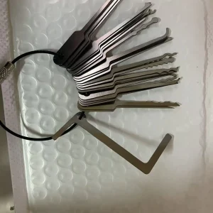 מפתח אוניברסלי 22 ב-1 לפתיחת דלתות - נייד