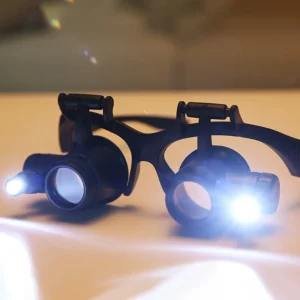 משקפי מגדלת עם LED - 10X-25X לקריאה ותכשיטנות