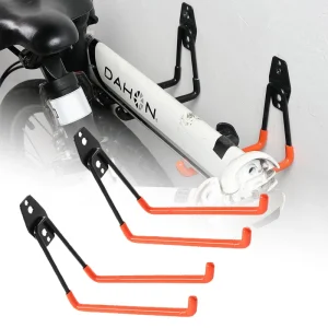 מתלה צינור גינה מנירוסטה לתלייה בקיר - שחור כתום