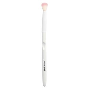 מברשת צלליות wet n wild Crease Brush - אחת