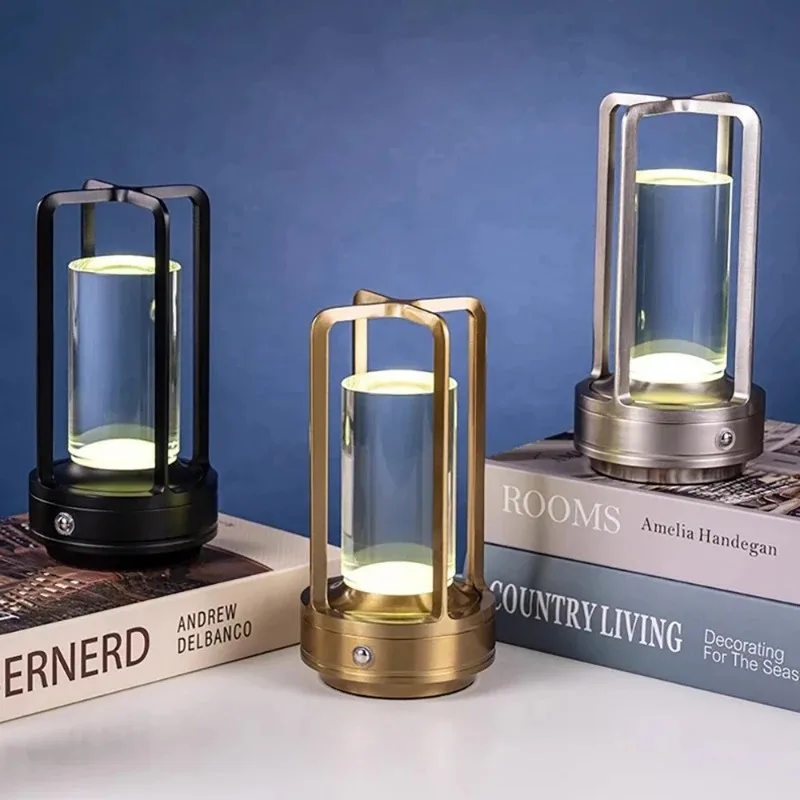 מנורת קריסטל לילה LED- שולחן ליד המיטה - עיצוב חדר שינה