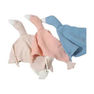 צעצועי תינוקות רכים- בובת אווז, מוצץ, מגבת נוחות